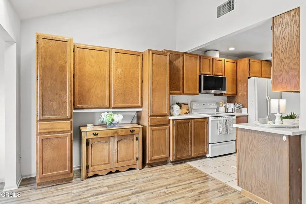16165 Village 16 Camarillo, CA 93012