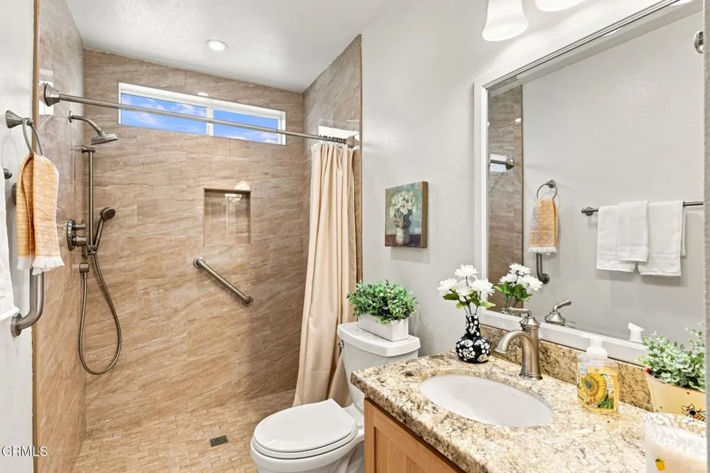 16165 Village 16 Camarillo, CA 93012