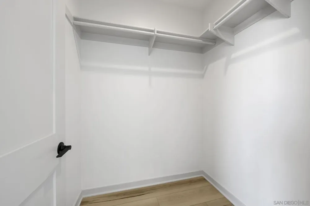 107 Daisy Ave Imperial Beach, CA 91932