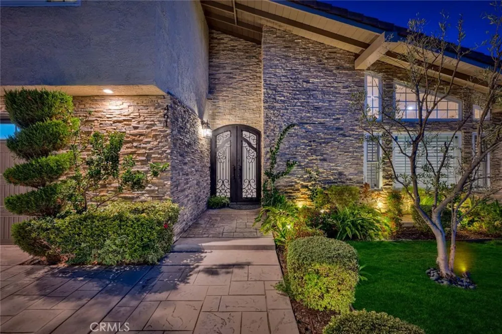 461 S Paseo Estrella Anaheim Hills, CA 92807