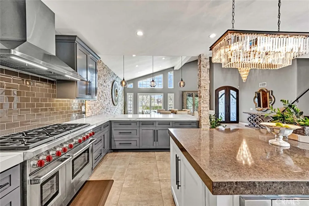 461 S Paseo Estrella Anaheim Hills, CA 92807
