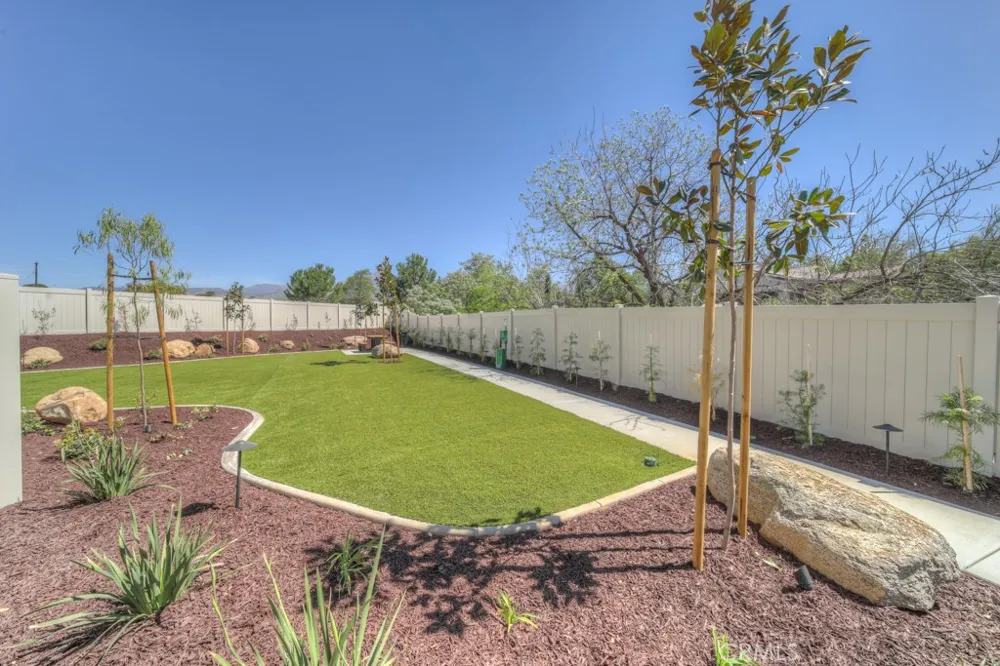 34520 Carnation Court Yucaipa, CA 92399