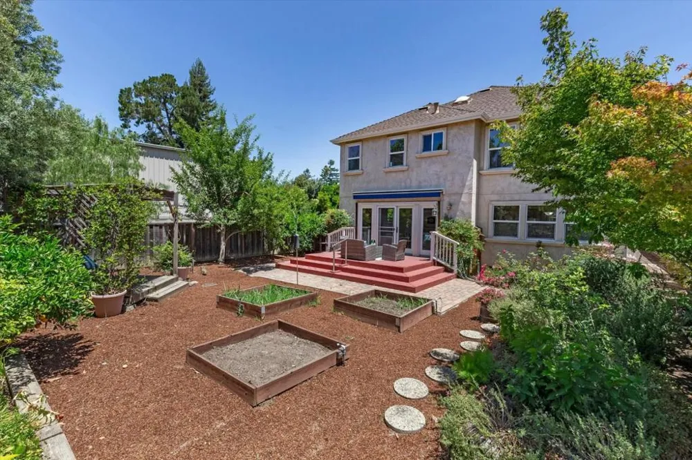 Address Not Shown Mountain View, CA 94040