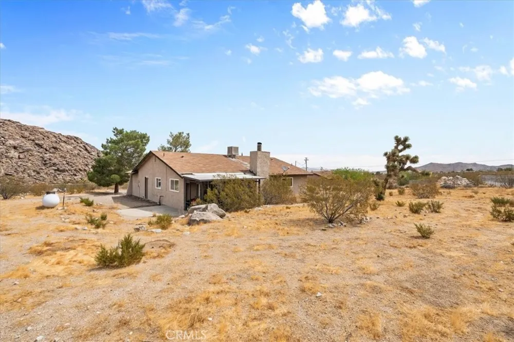32257 Zircon Road Lucerne Valley, CA 92356