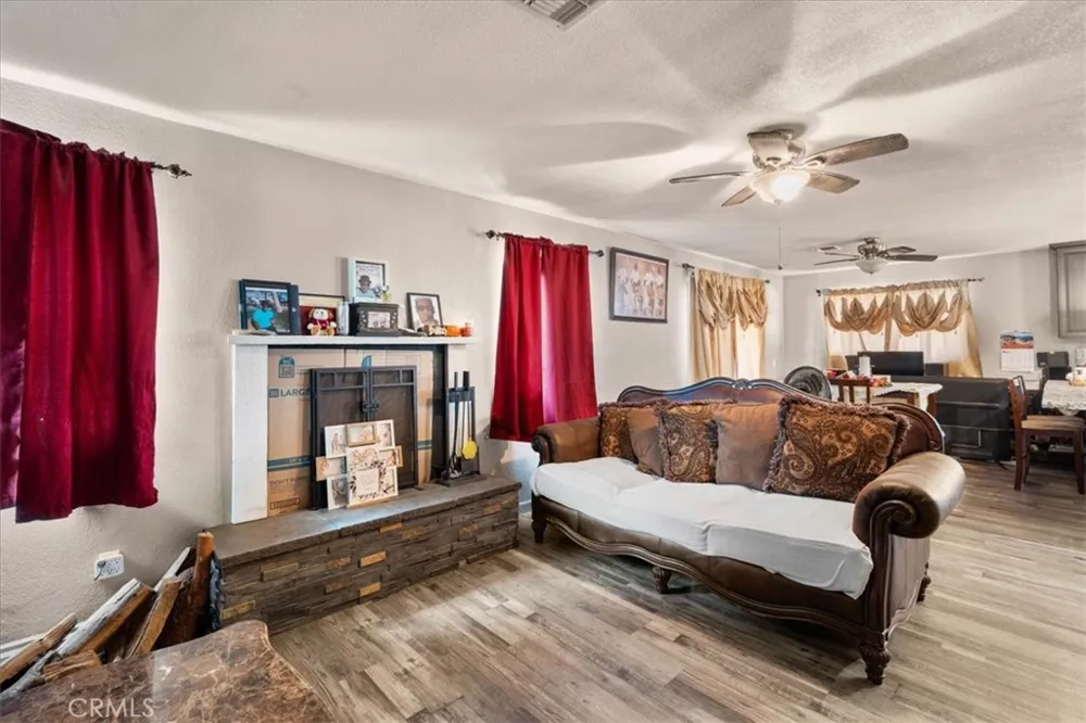 32257 Zircon Road Lucerne Valley, CA 92356