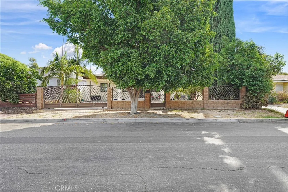 5854 Satsuma North Hollywood, CA 91601