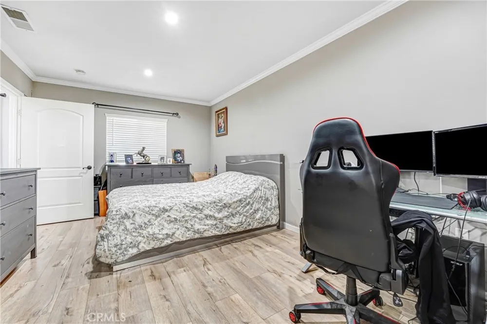 5854 Satsuma North Hollywood, CA 91601