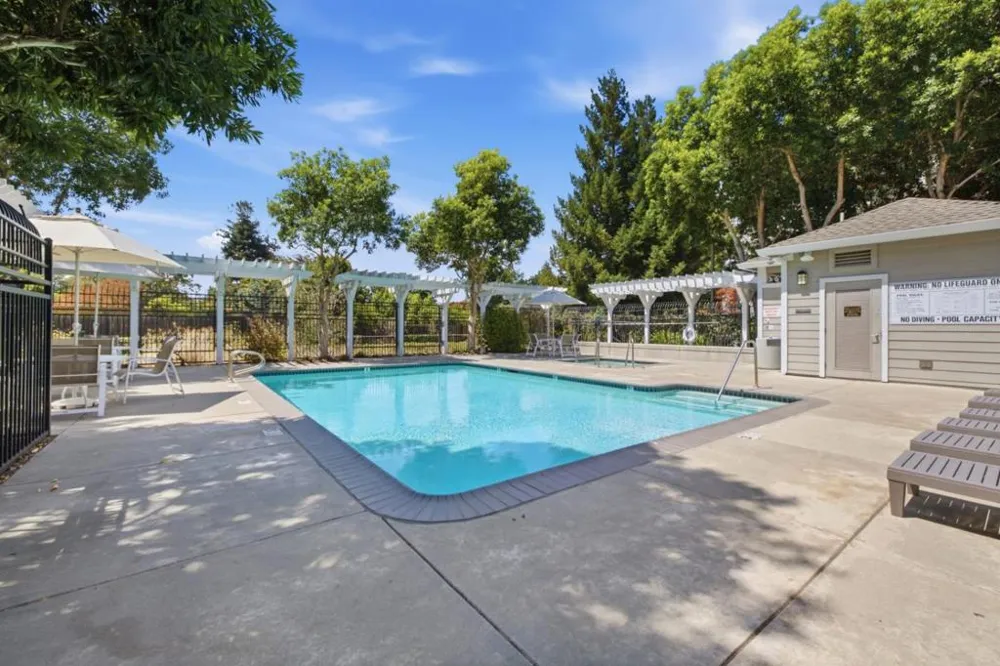 1982 W Bayshore Road #336 East Palo Alto, CA 94303