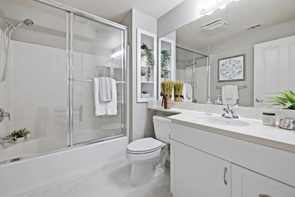1982 W Bayshore Road #336 East Palo Alto, CA 94303