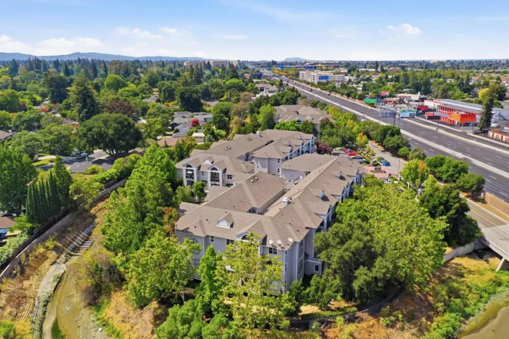 1982 W Bayshore Road #336 East Palo Alto, CA 94303