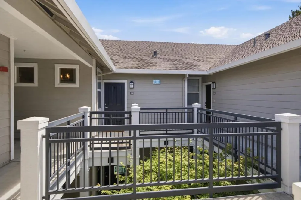 1982 W Bayshore Road #336 East Palo Alto, CA 94303