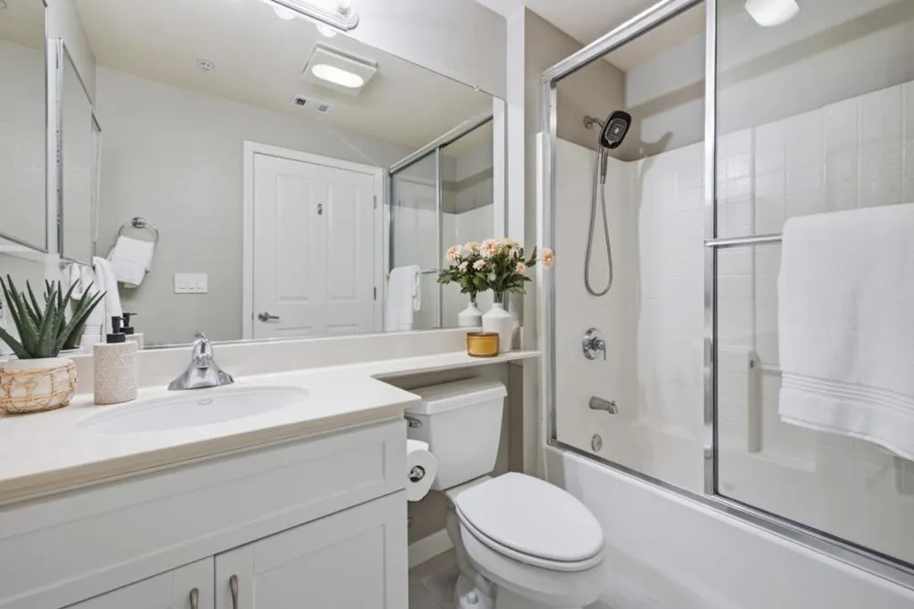 1982 W Bayshore Road #336 East Palo Alto, CA 94303