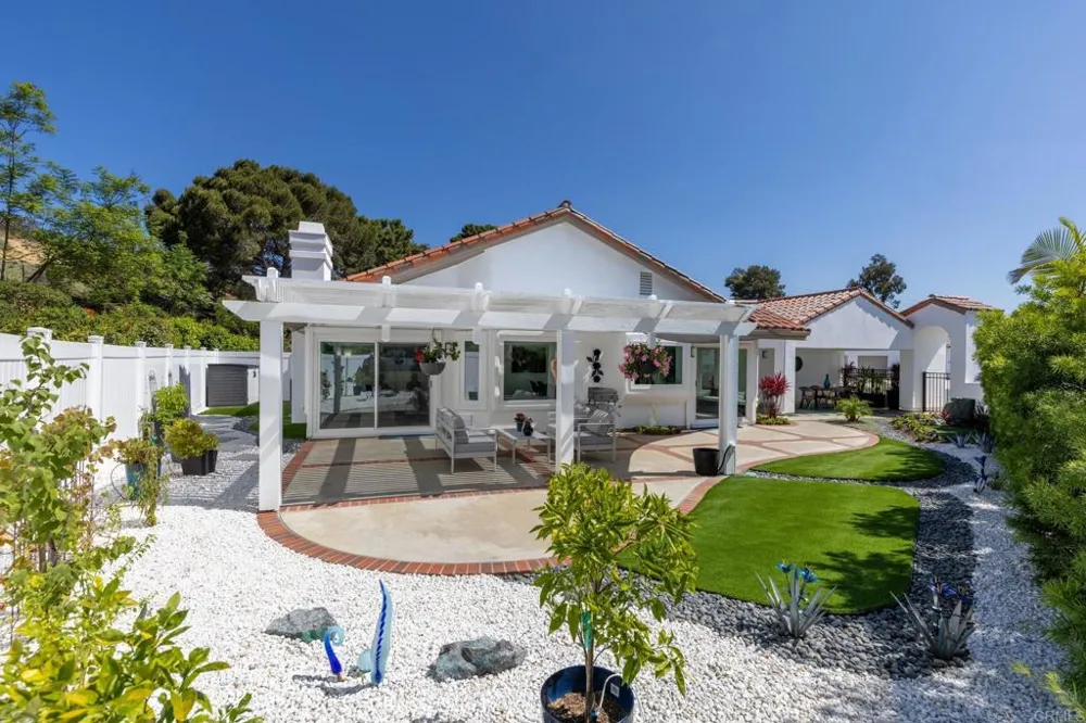 4685 Adra Way Oceanside, CA 92056