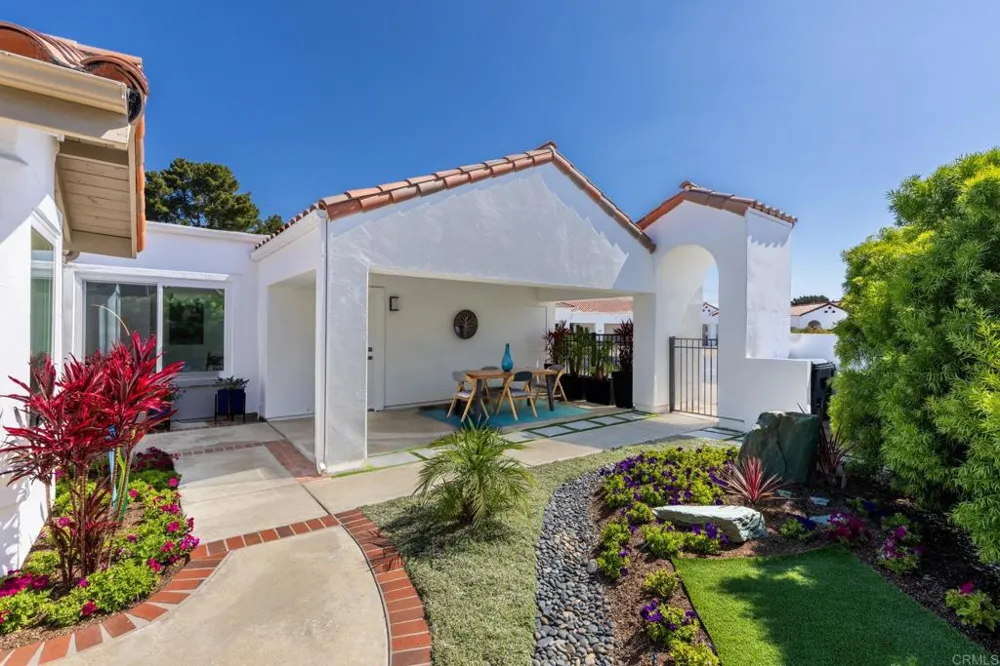 4685 Adra Way Oceanside, CA 92056