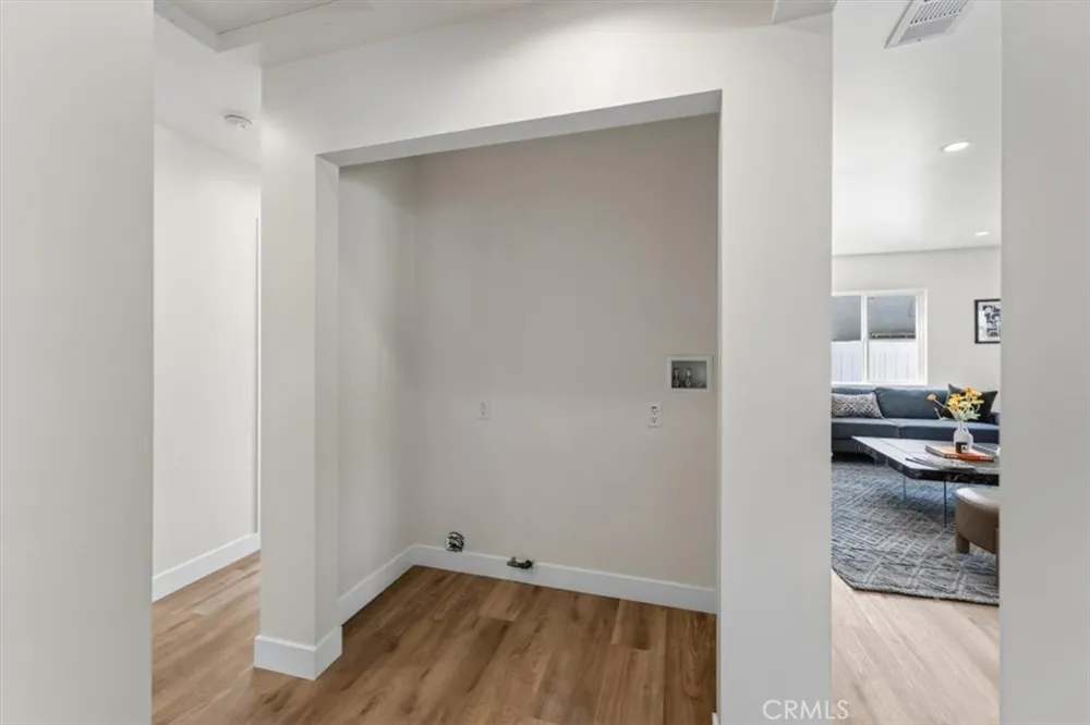 13239 2nd Chino, CA 91710