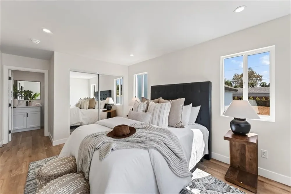 13239 2nd Chino, CA 91710