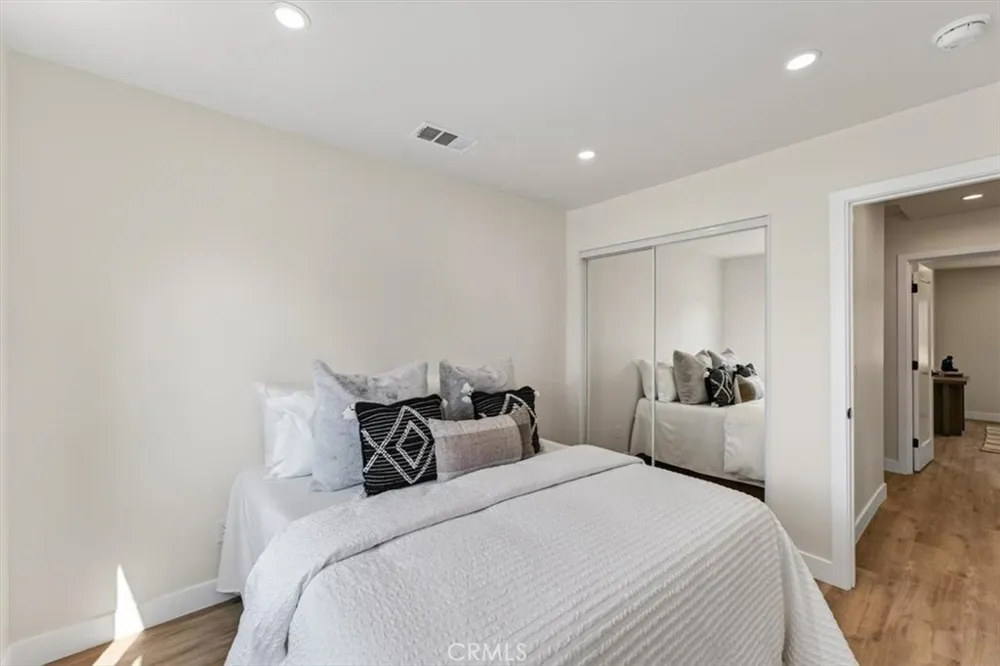 13239 2nd Chino, CA 91710