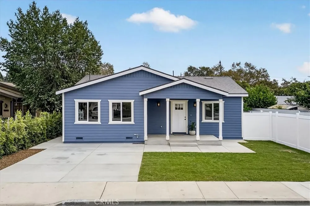 13239 2nd Chino, CA 91710