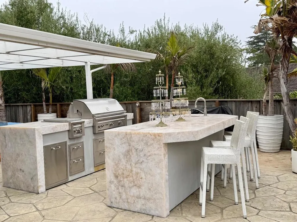34 Hollins Drive Santa Cruz, CA 95060