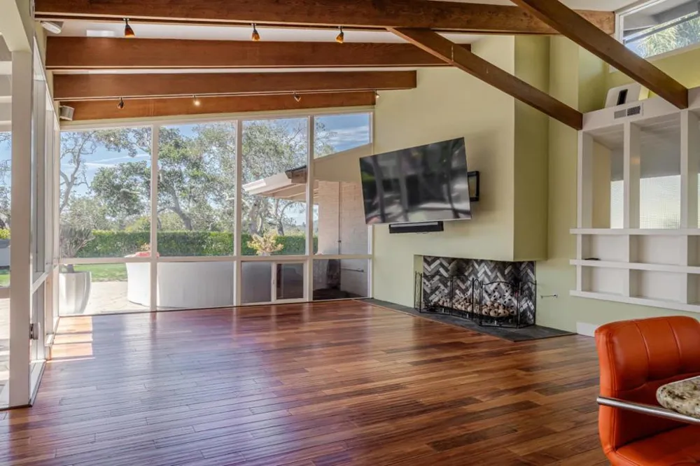 34 Hollins Drive Santa Cruz, CA 95060