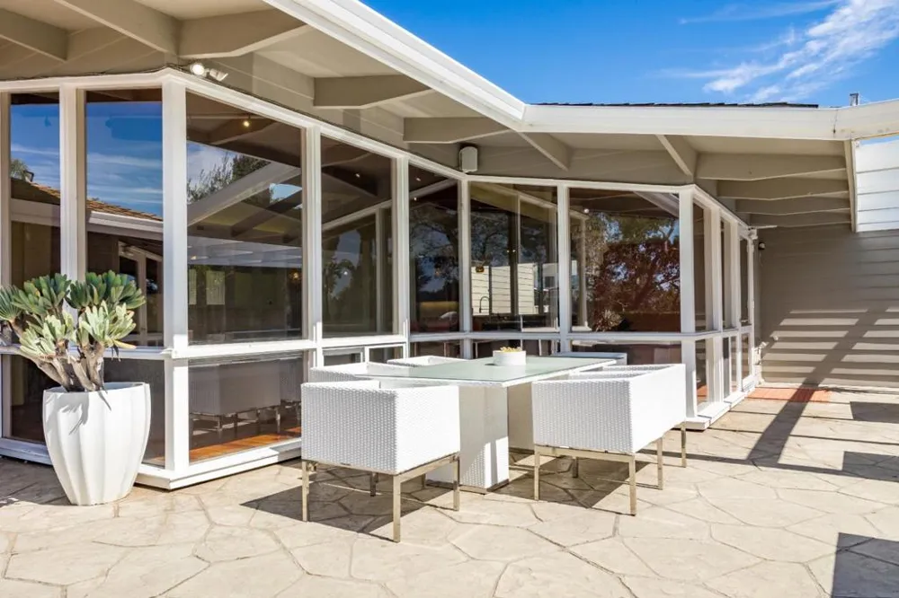 34 Hollins Drive Santa Cruz, CA 95060