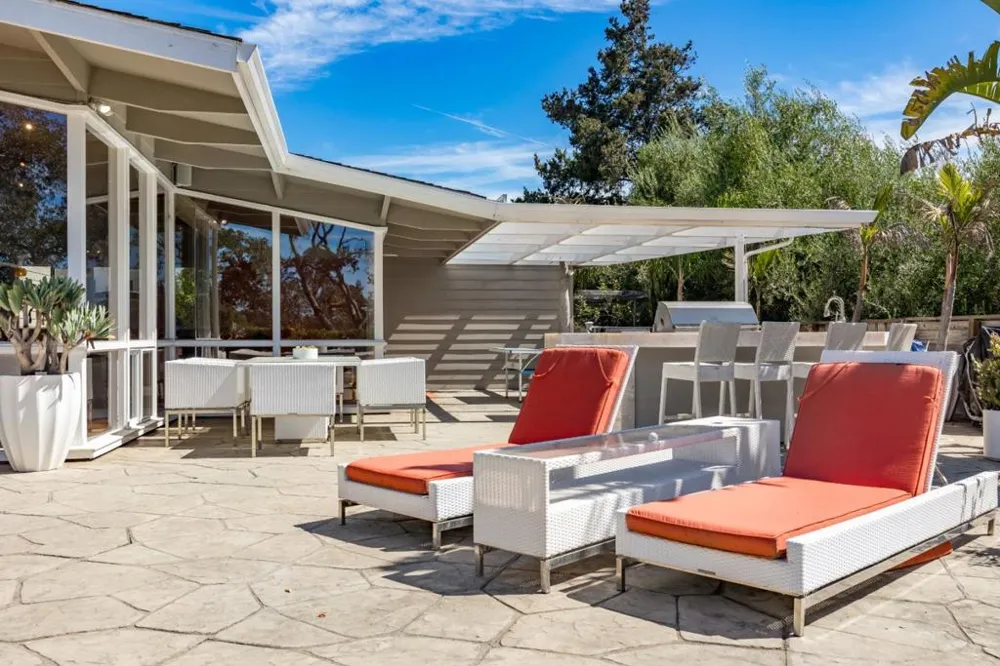 34 Hollins Drive Santa Cruz, CA 95060