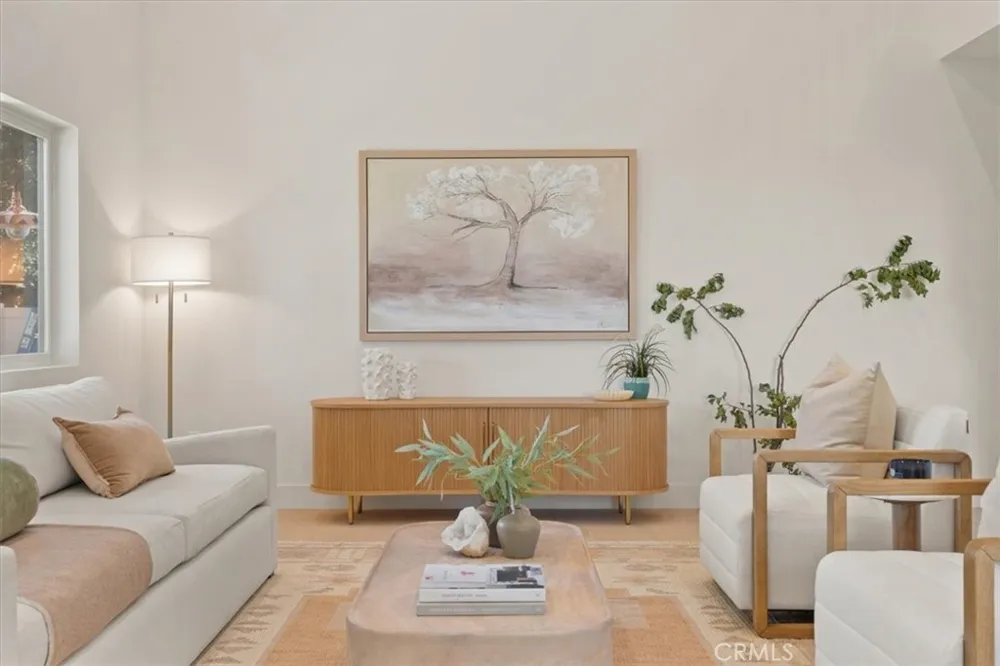 10505 Jordan Chatsworth, CA 91311
