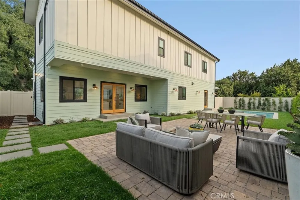 10505 Jordan Chatsworth, CA 91311