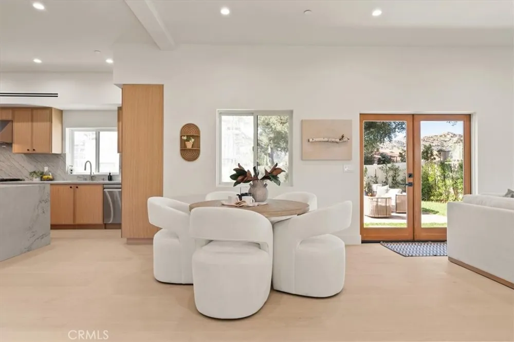 10505 Jordan Chatsworth, CA 91311