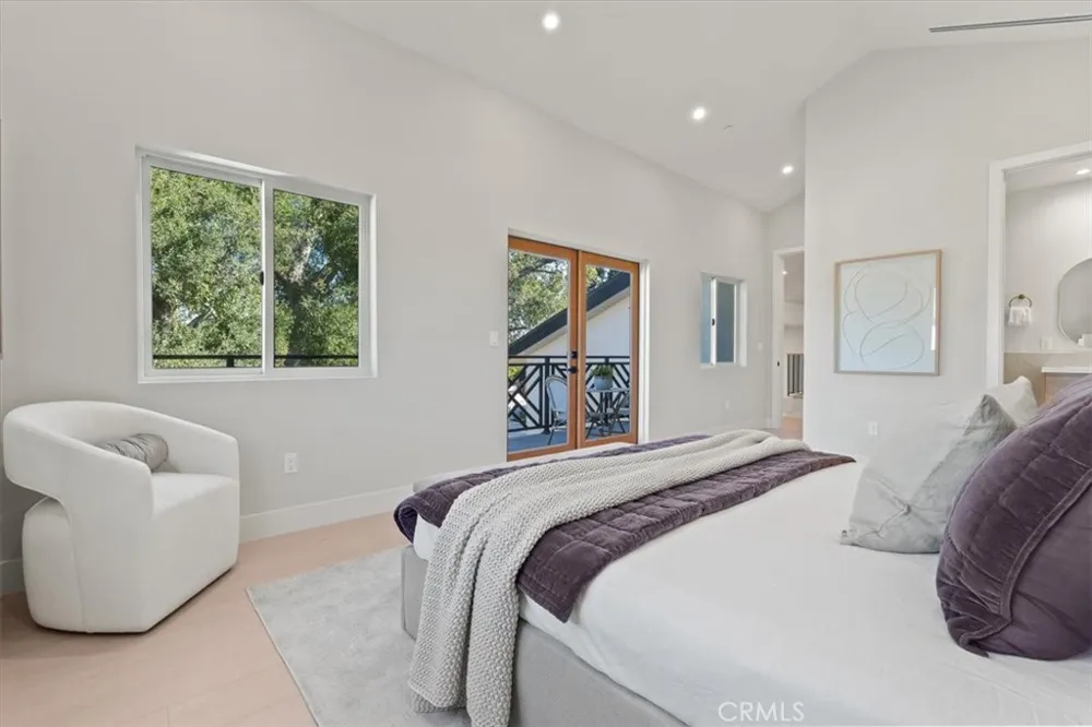 10505 Jordan Chatsworth, CA 91311