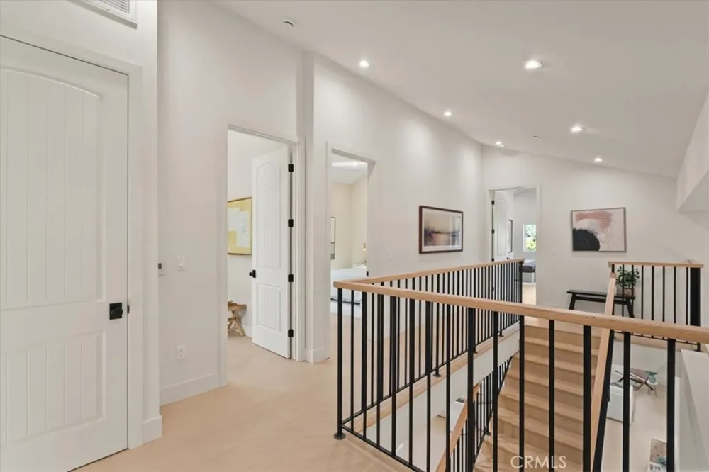 10505 Jordan Chatsworth, CA 91311