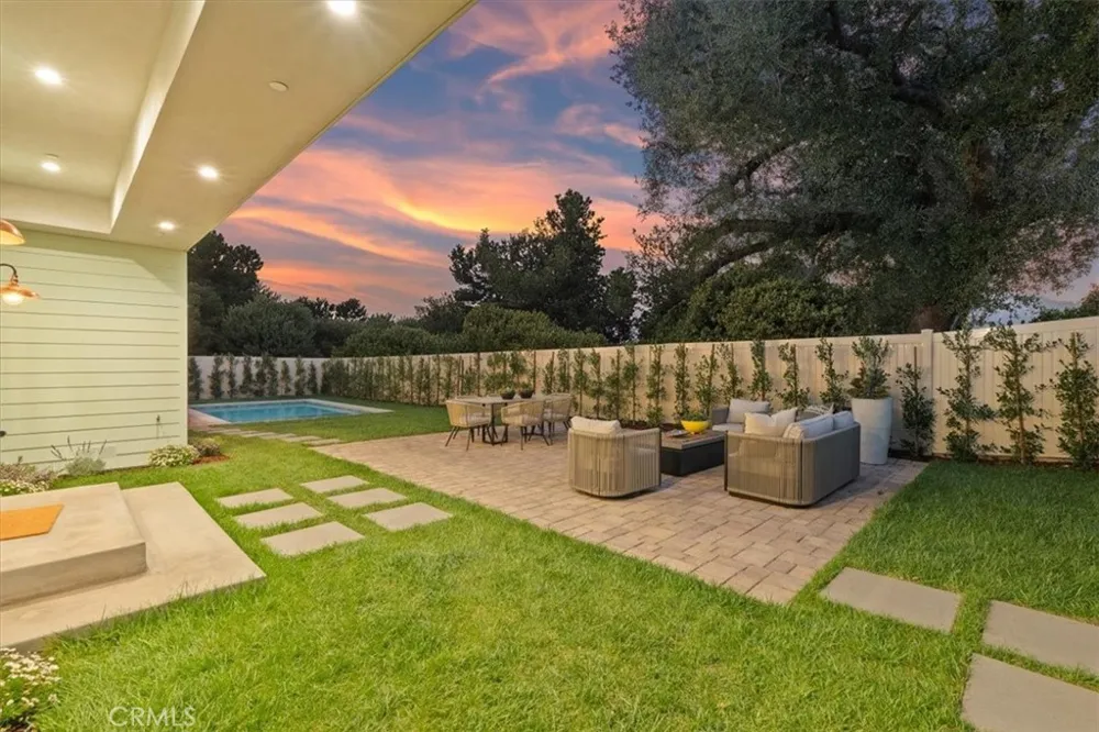 10505 Jordan Chatsworth, CA 91311