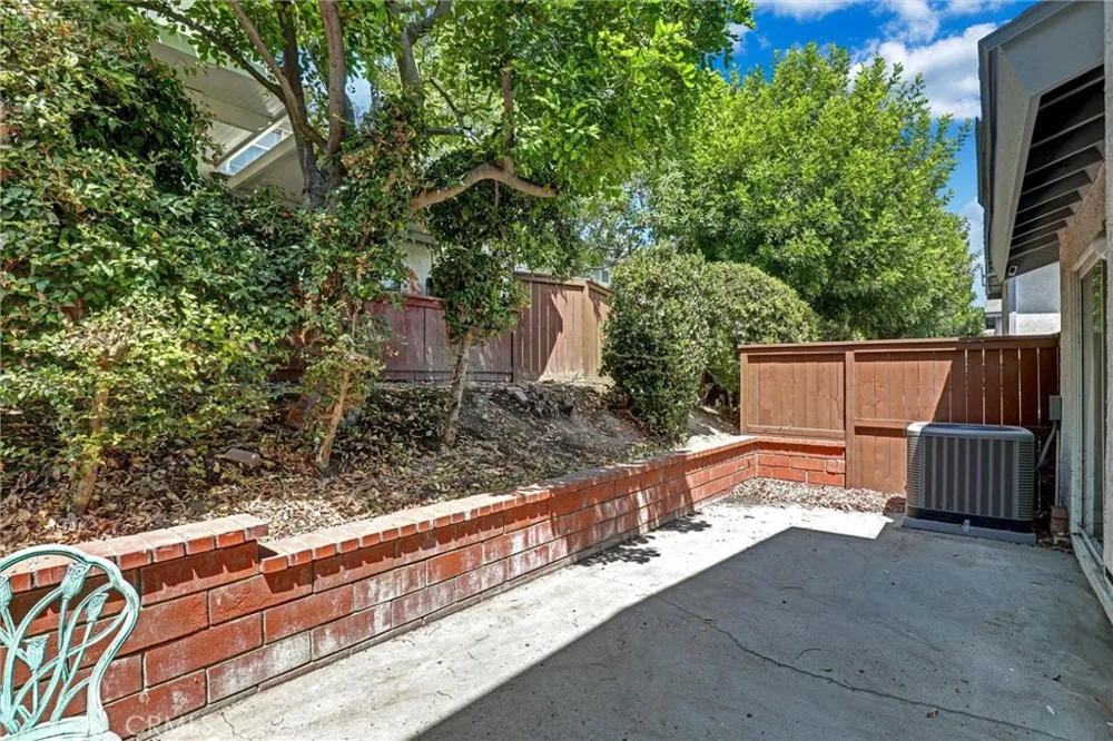 1742 Forum #D Corona, CA 92881