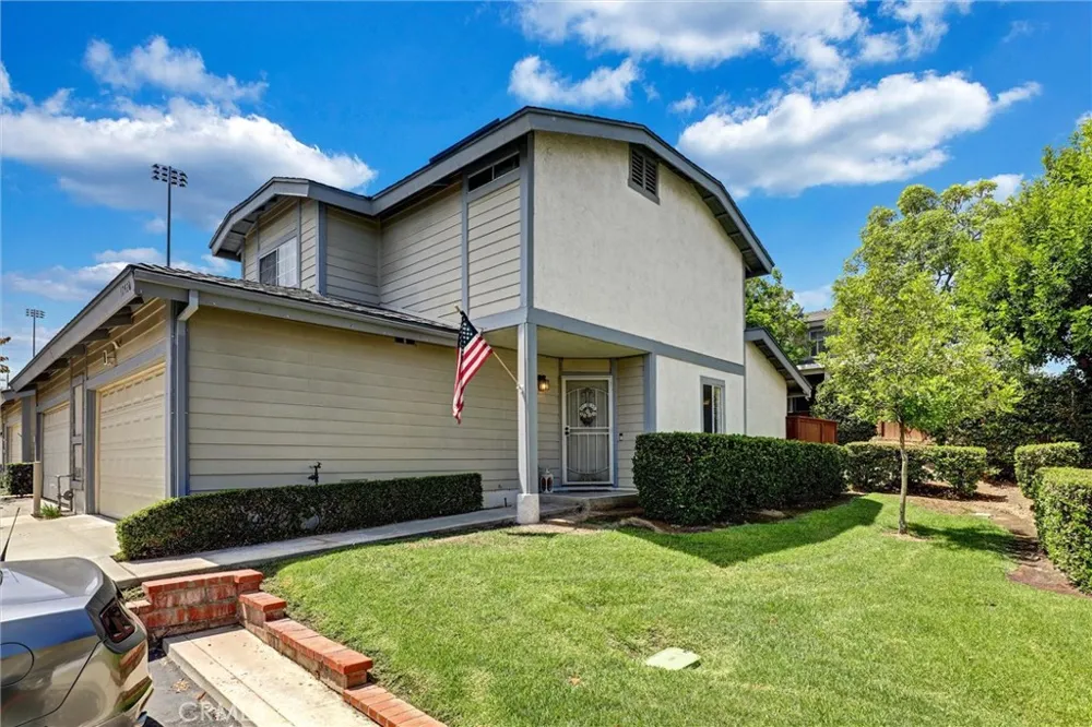 1742 Forum #D Corona, CA 92881