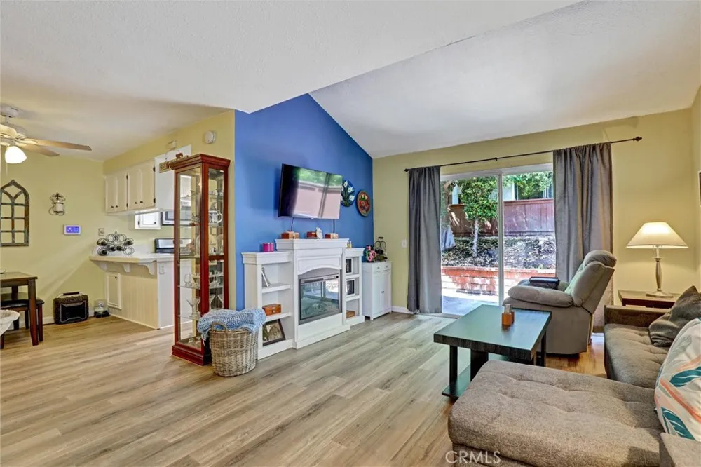 1742 Forum #D Corona, CA 92881