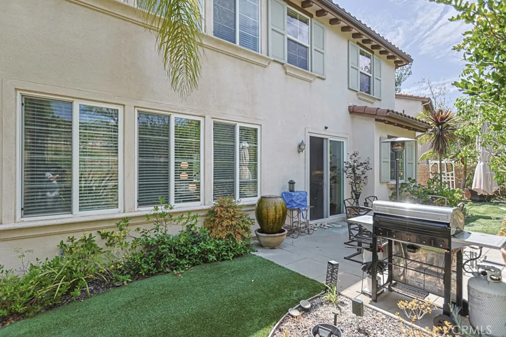 1829 Swan Falls Simi Valley, CA 93065