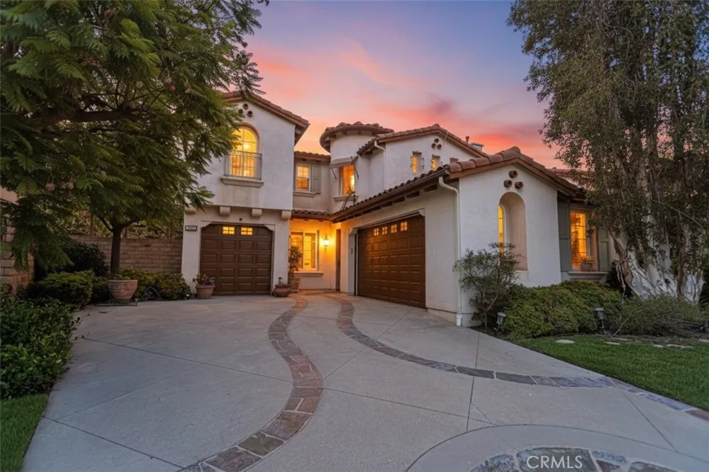 1829 Swan Falls Simi Valley, CA 93065