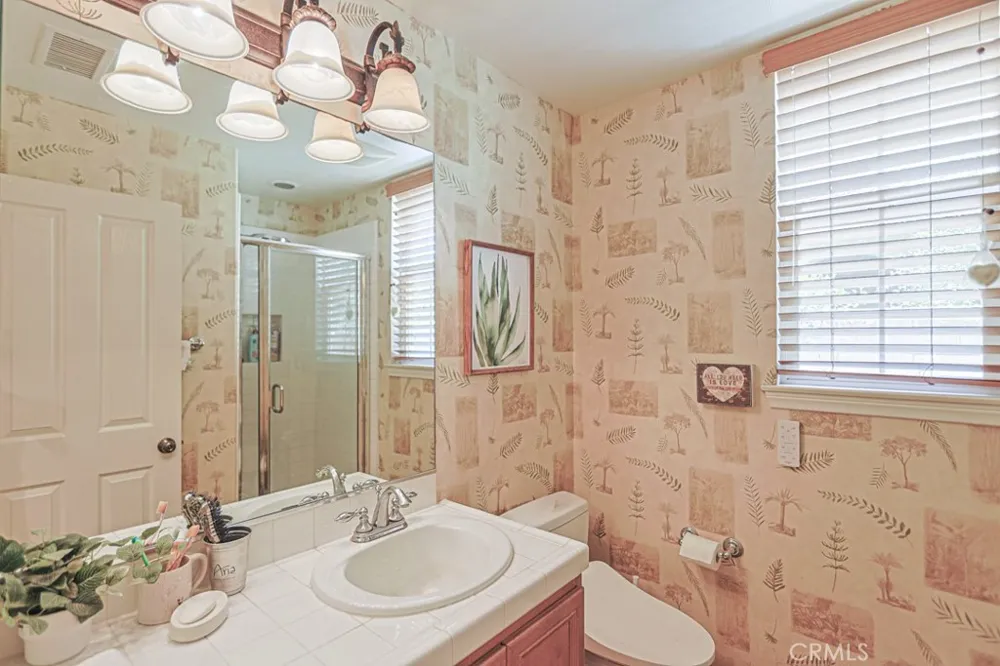1829 Swan Falls Simi Valley, CA 93065