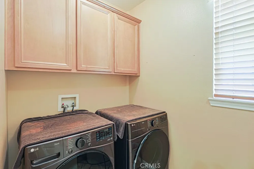 1829 Swan Falls Simi Valley, CA 93065
