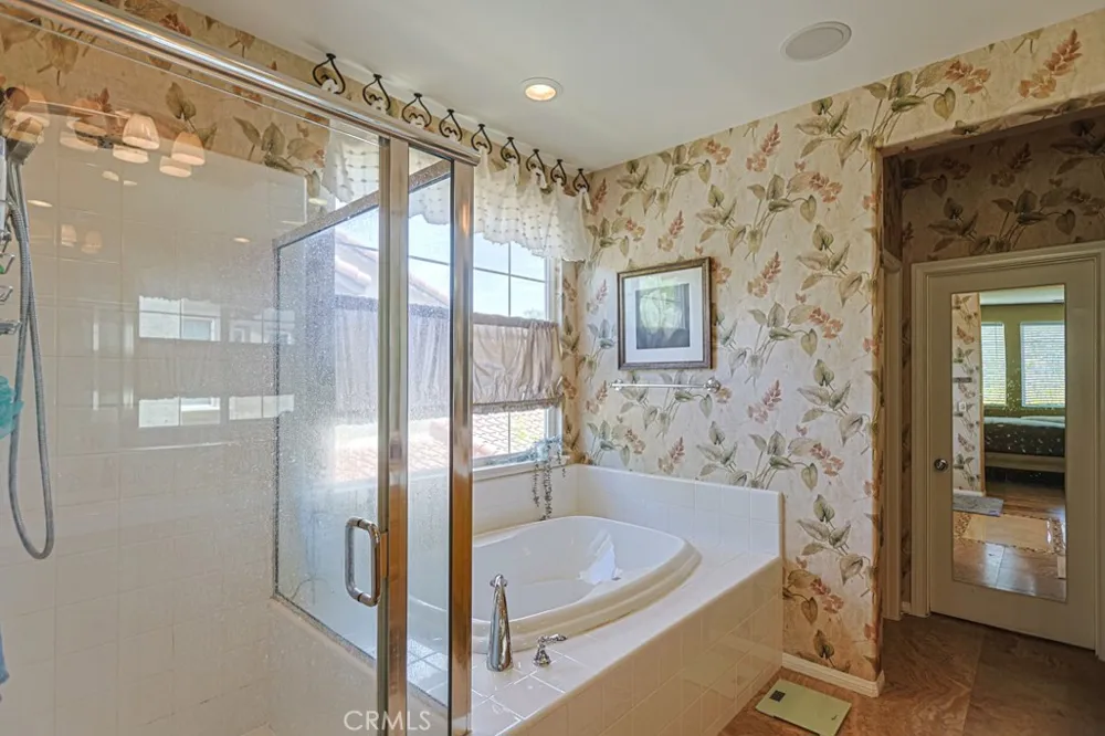 1829 Swan Falls Simi Valley, CA 93065