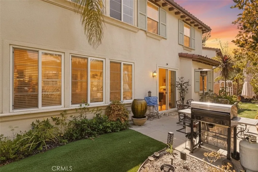 1829 Swan Falls Simi Valley, CA 93065