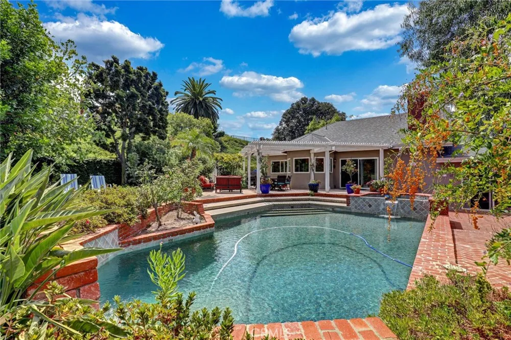 28601 Placida Laguna Niguel, CA 92677