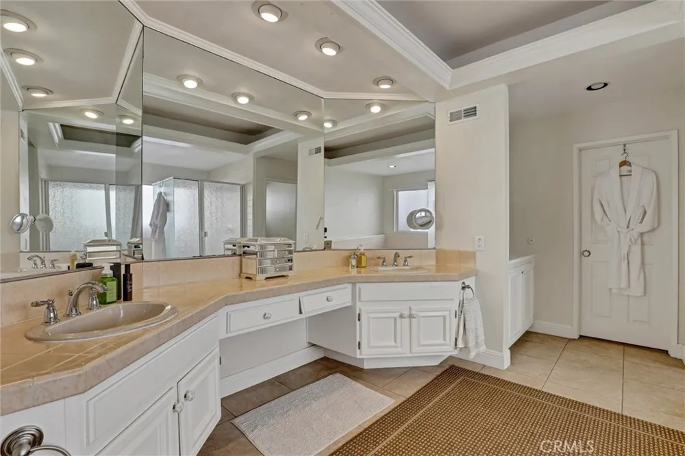 28601 Placida Laguna Niguel, CA 92677