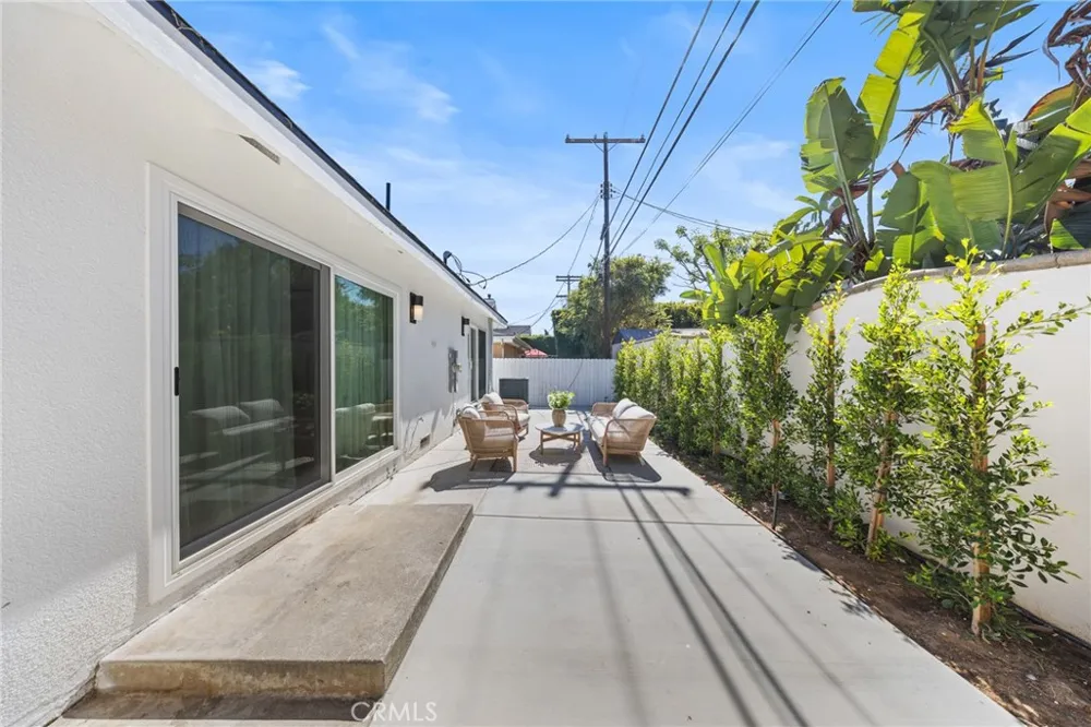 7839 W 80th Street Playa del Rey, CA 90293