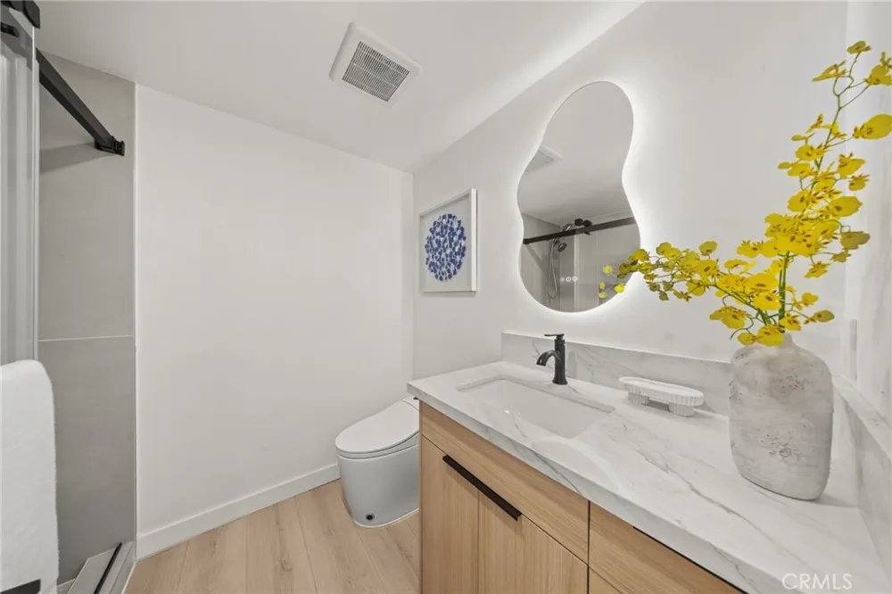 7839 W 80th Street Playa del Rey, CA 90293