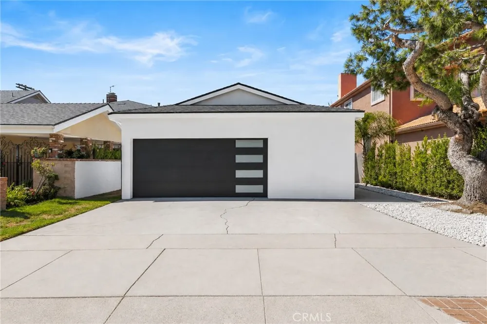 7839 W 80th Street Playa del Rey, CA 90293