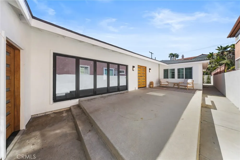 7839 W 80th Street Playa del Rey, CA 90293