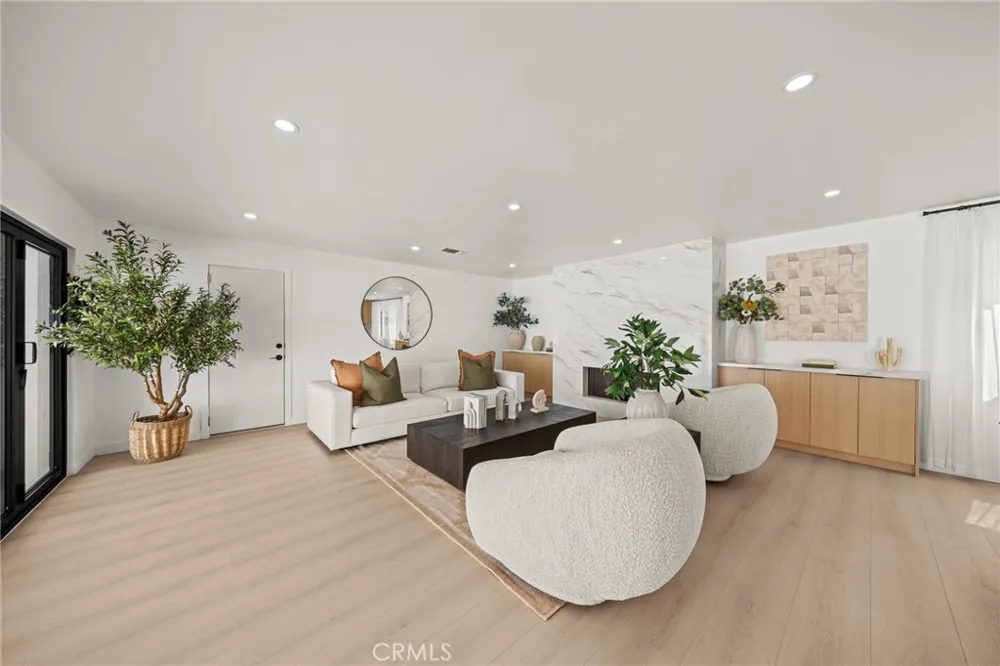 7839 W 80th Street Playa del Rey, CA 90293