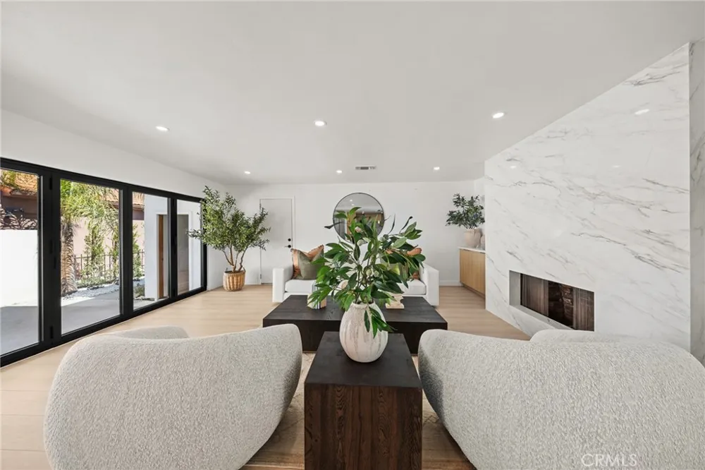 7839 W 80th Street Playa del Rey, CA 90293