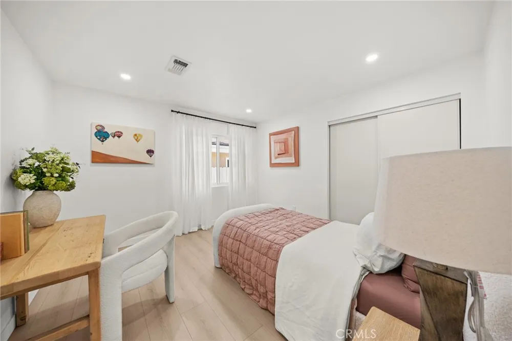7839 W 80th Street Playa del Rey, CA 90293